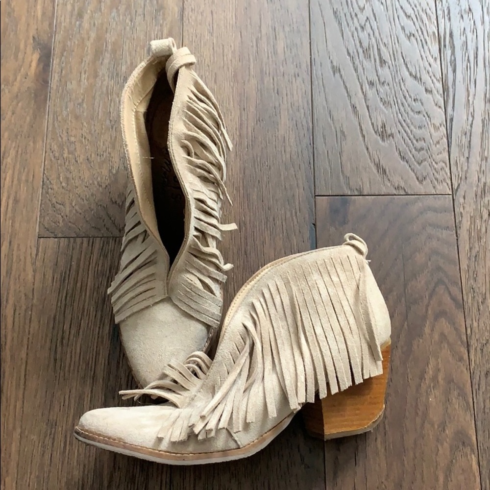 Tassle booties